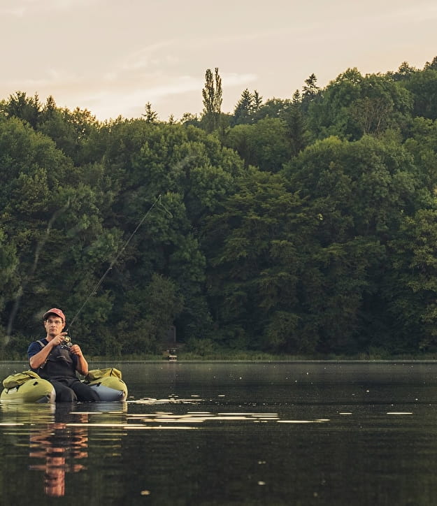 Lac Du Crescent En Morvan Morvan Sommets Et Grands Lacs