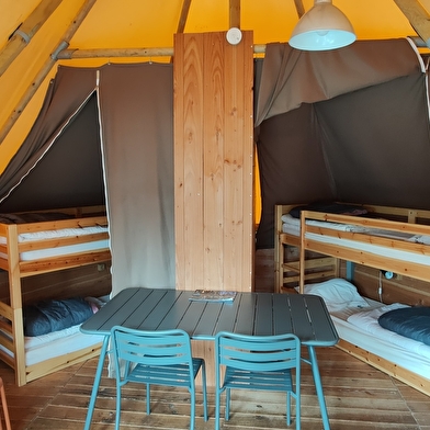 Location hébergements Tipis n°4 de 4 personnes Lac des Settons Morvan - Activital