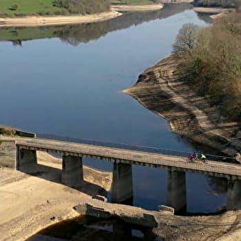 Circuit de randonnée : Queue du lac de Crescent - MARIGNY-L'EGLISE